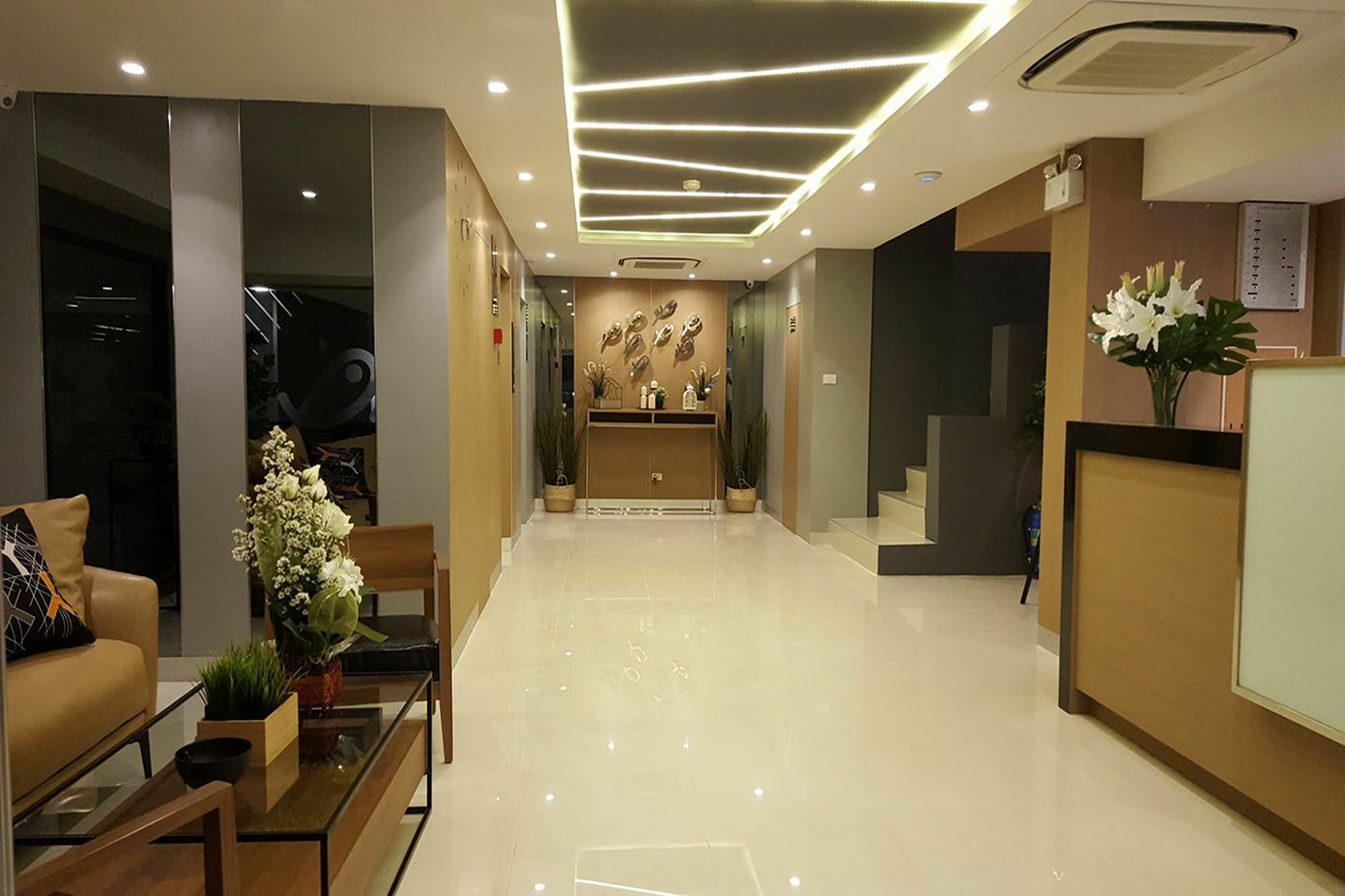 Ploen Place Residence Pattaya Eksteriør billede
